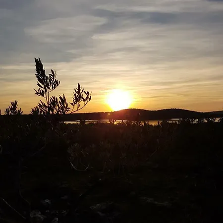 Seaview Apartment Toni * Milna (Brac)