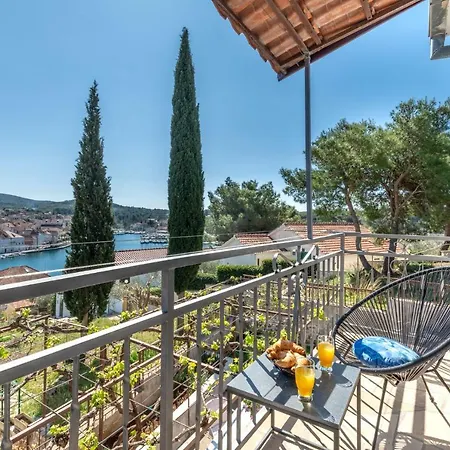 Seaview Toni Apartman